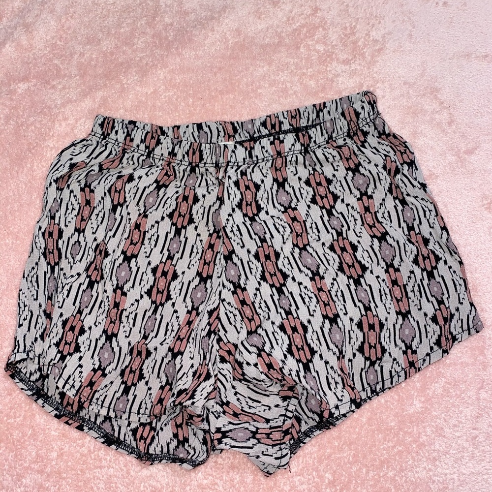 Flowy shorts